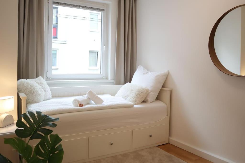Charming, Modern & Spacious Apartment Viena Exterior foto